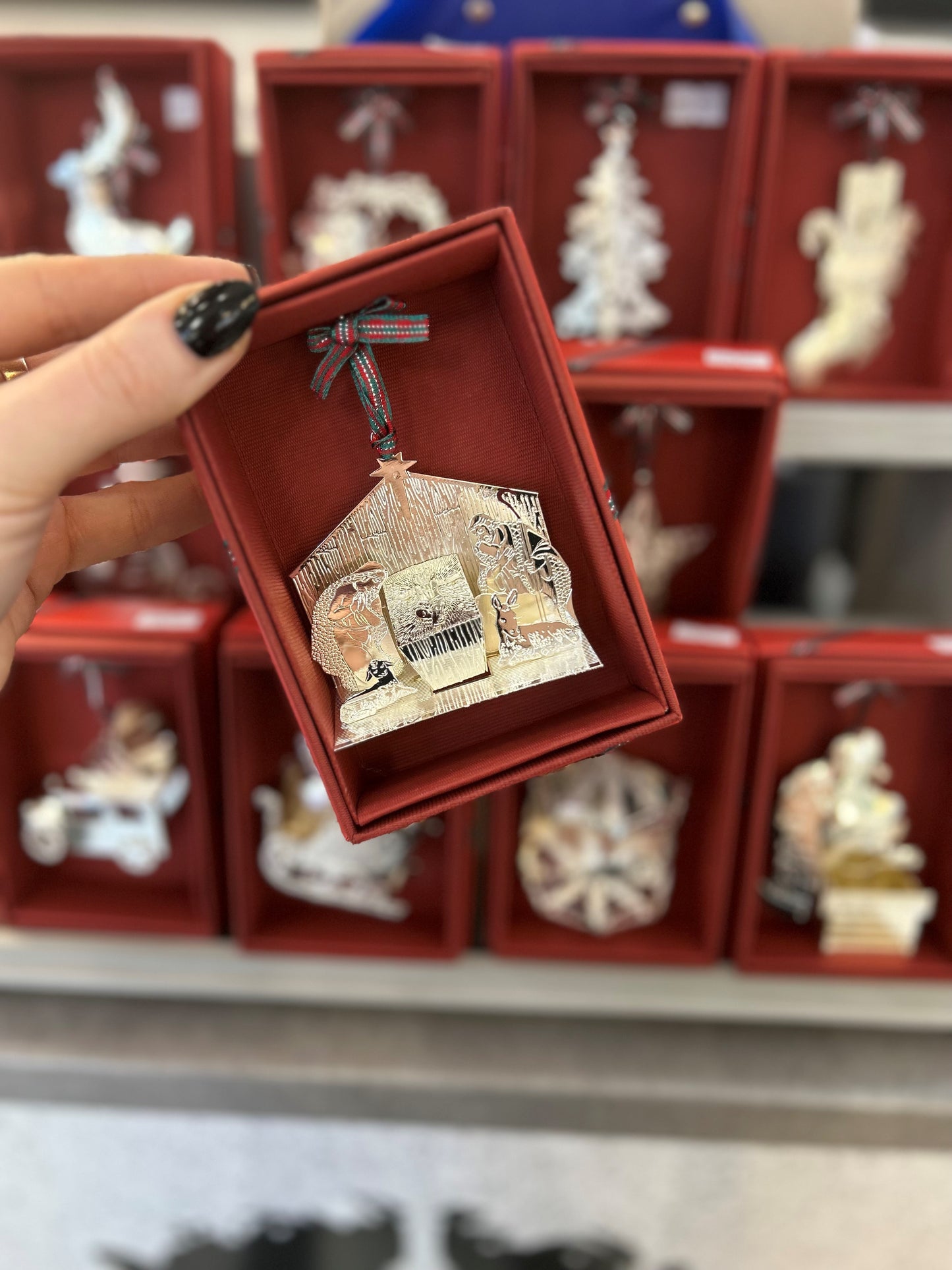 Metal Boxed 3D Nativity Scene Hanging Decoration