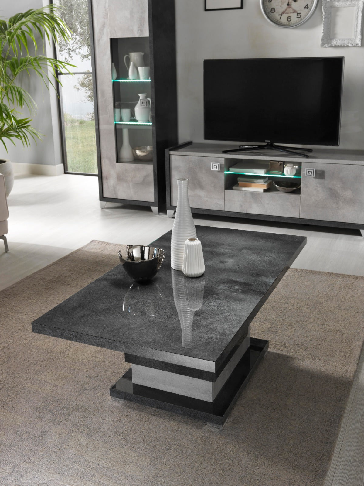 Hilt TV Media Unit