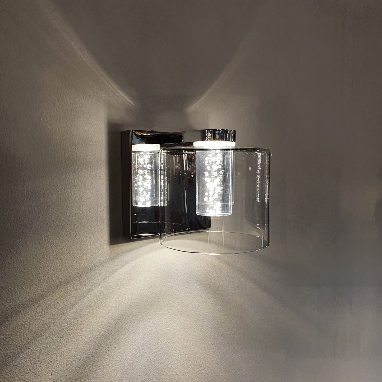 Juniper Single LED Wall Light