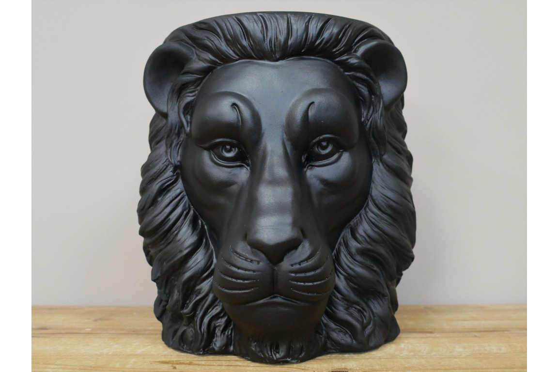 Lion Head Planter