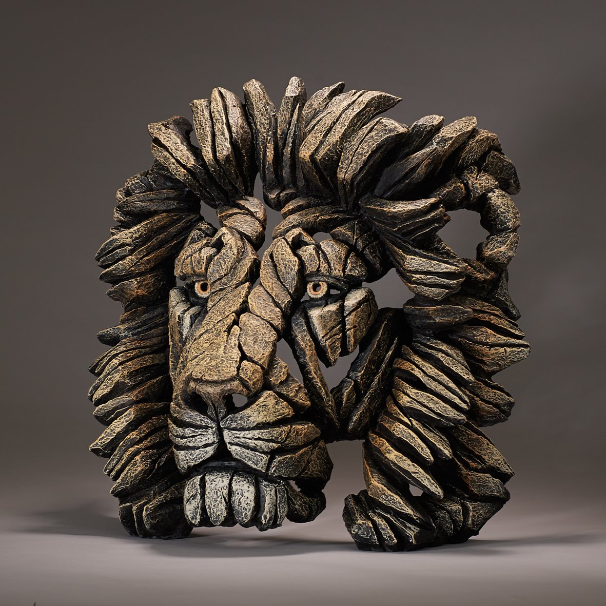 Savannah Lion Bust, Edge Sculpture